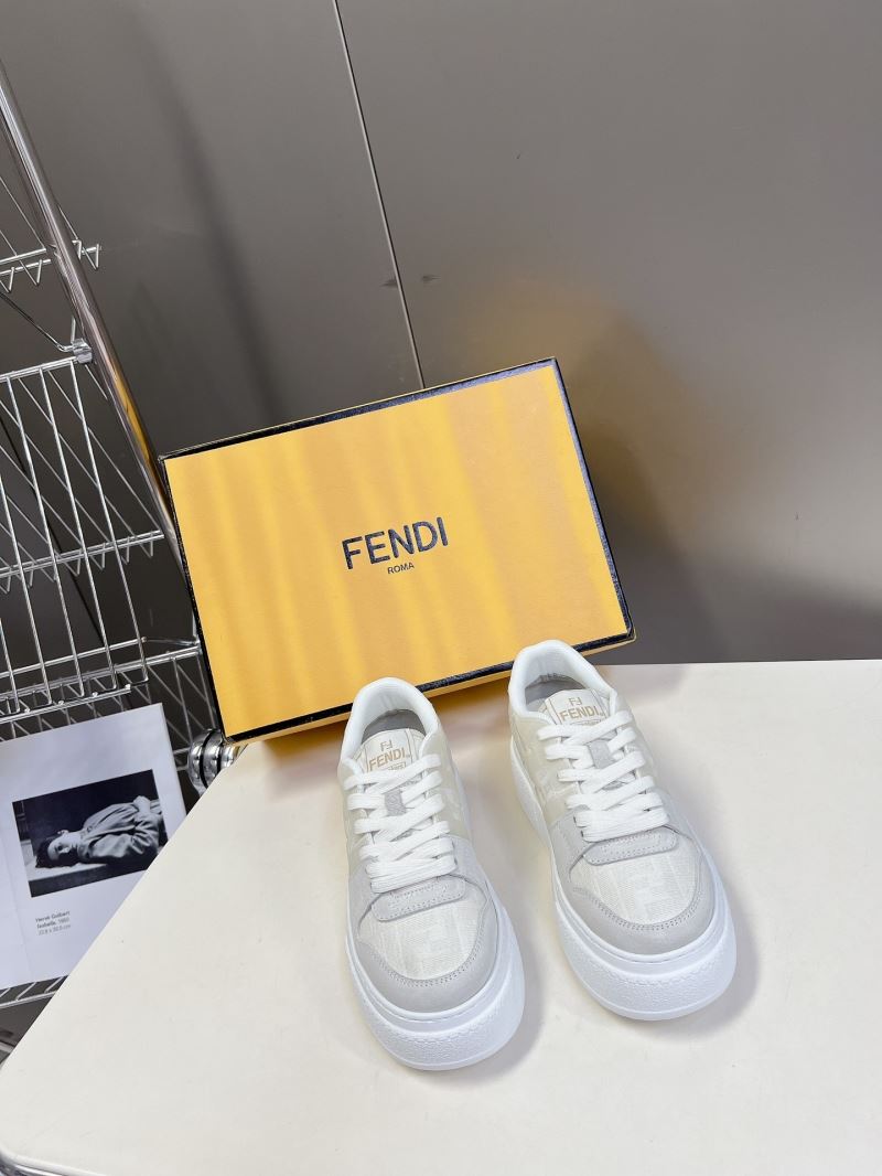 Fendi Low Shoes